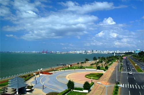 创业加盟艾特小优奶茶怎么样