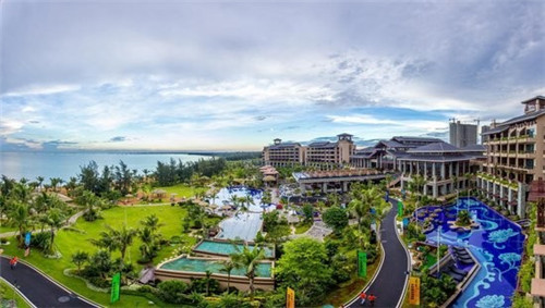 旅游景点夏天卖什么（旅游景点夏天卖什么最火爆呢）