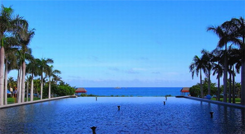 龙里哪里好玩现在（龙里哪里好玩现在还能玩）